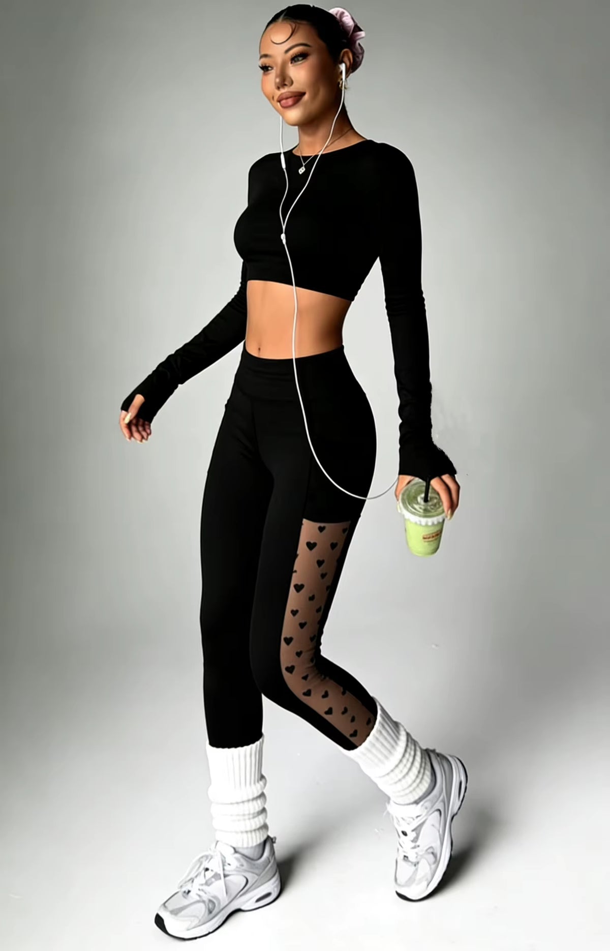 Elevate Your Workout with Our New Euro Style Yoga Pants - Hip Lift Mesh Design, Perfect for Outdoor Gym Sessions!
