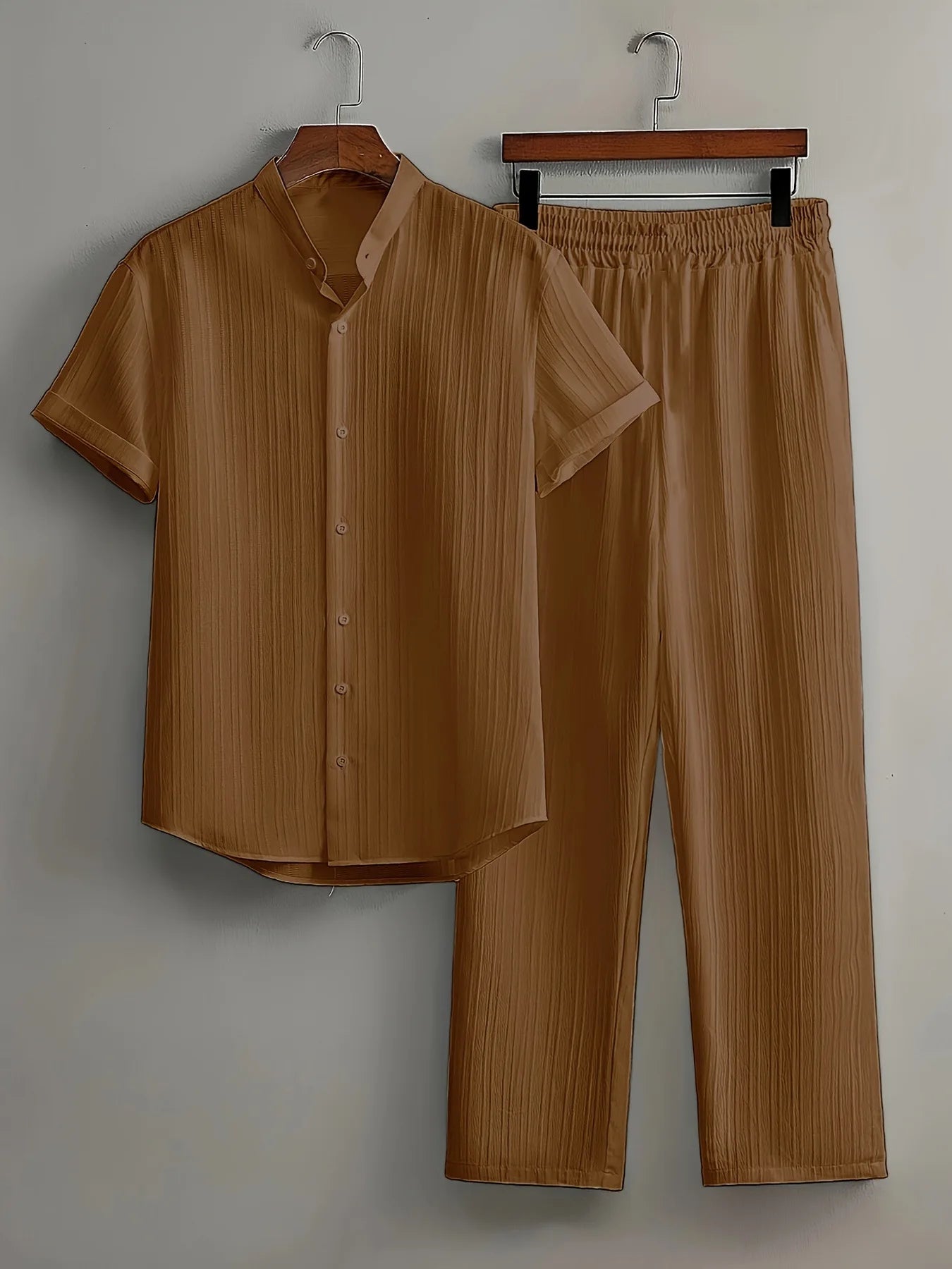 Stylish Men's Summer White Suit: Outdoor Travel Set with Short-Sleeved Shirt and Drawstring Pants