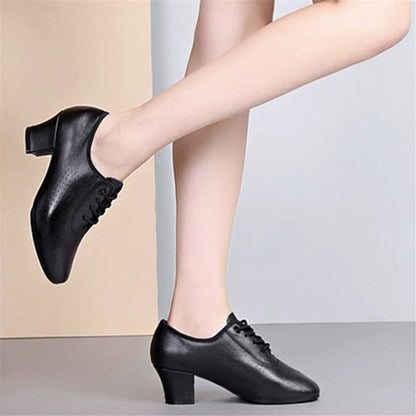 Women'S Cowhide Latin Dance Shoes Soft-Soled Ballroom Dancing Training Shoes Adult Square Ballroom D...